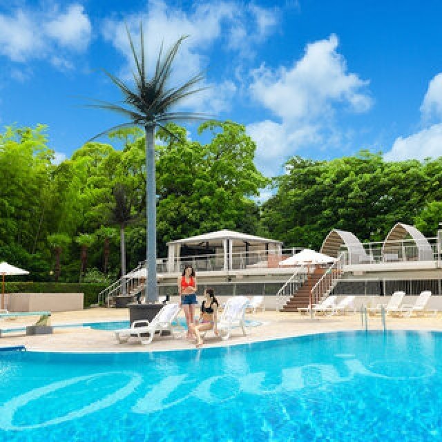 都内で叶うラグジュアリーなリゾートステイ。あの「GARDEN POOL」が今年もオープン｜HOTEL NEW OTANI