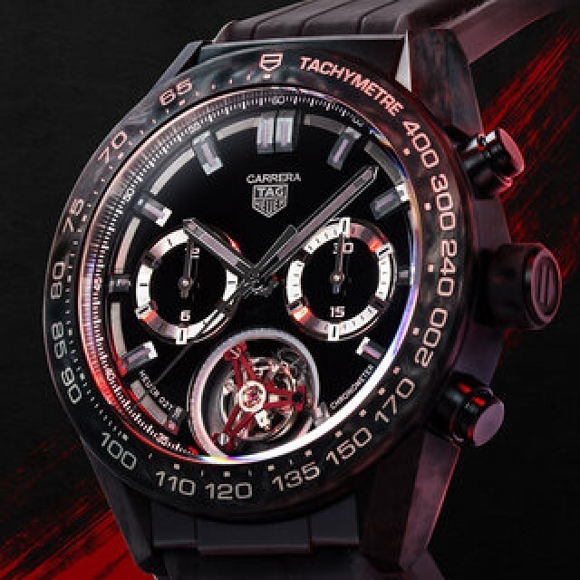 真紅のトゥールビヨンを搭載した「カレラ」シリーズの頂点・迫力モデル｜TAG HEUER