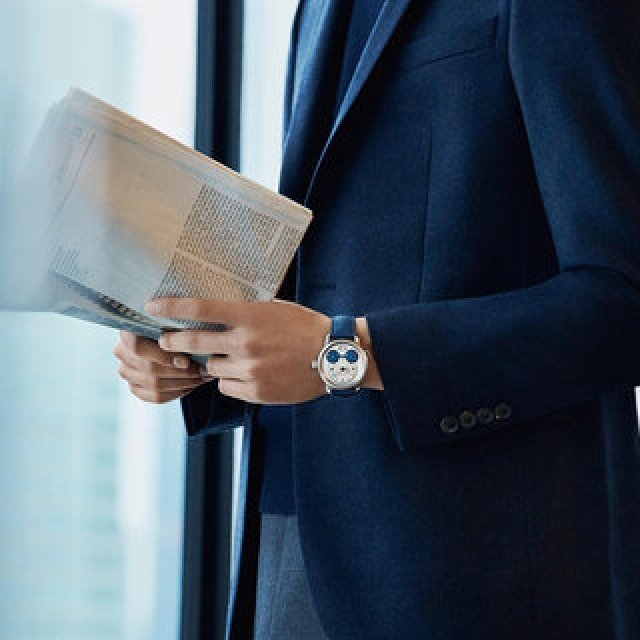 クロノグラフの祖、ニコラ・リューセックをオマージュしたクロノグラフが、現代的にアップデート｜MONTBLANC