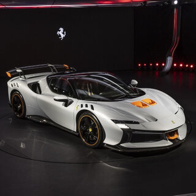 公道走行可能な初のXXモデル、フェラーリ「SF90 XX」がアンベール|Ferrari