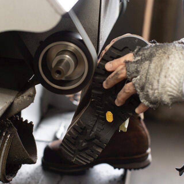 イタリアの世界的ソールメーカー「Vibram」 ヴィンテージストア「FRONT11201」でポップアップを開催｜VIBRAM