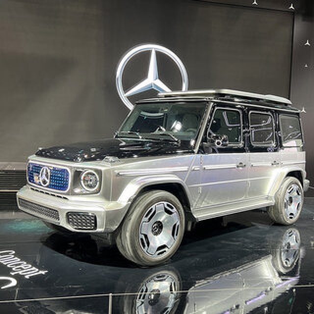 メルセデス・ベンツがBEVのGクラスコンセプトモデル「コンセプトEQG」を日本初披露|Mercedes Benz