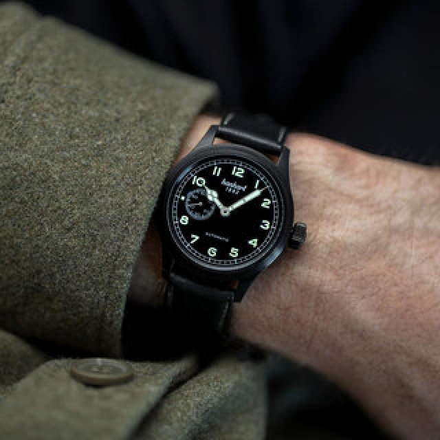 冒険のパートナーに理想的なウオッチ「ハンハルト パイオニア プリヴェンター9S」｜Hanhart