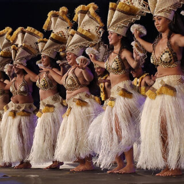 短期連載３　タヒチ最大の祭典「ヘイヴァ」で、とことんポリネシア文化に浸る！