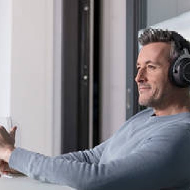 ホームリスニングに最適。ワイヤレスヘッドホン「Amiron Wireless JP」｜beyerdynamic