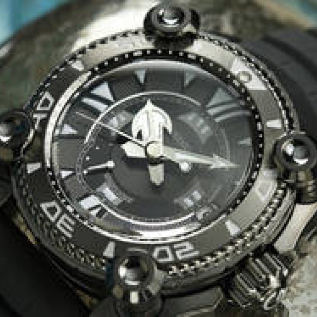 グラマラスで官能的。セイコー ガランテ初のダイバーズウオッチ誕生｜SEIKO