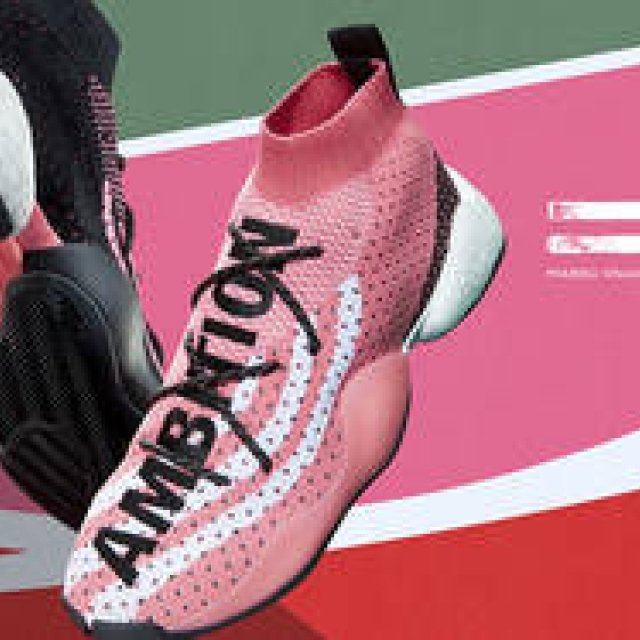 adidas Originals = Pharrell Williamsの最新作がリリース｜adidas