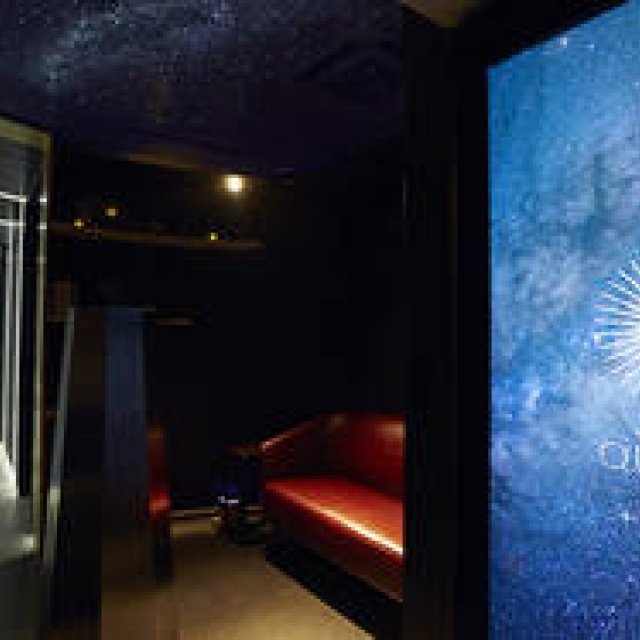 プラネタリウム空間で施術する熟眠ヘッドスパ『QUIRON』｜BEAUTY