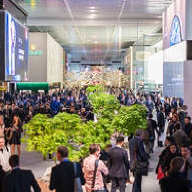 YOKOとTAKASHIのバーゼルワールドどうだった？｜BASELWORLD2018