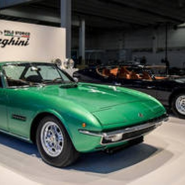 誕生50周年を迎えたランボルギーニの名車「エスパーダ」と「イスレロ」｜Lamborghini