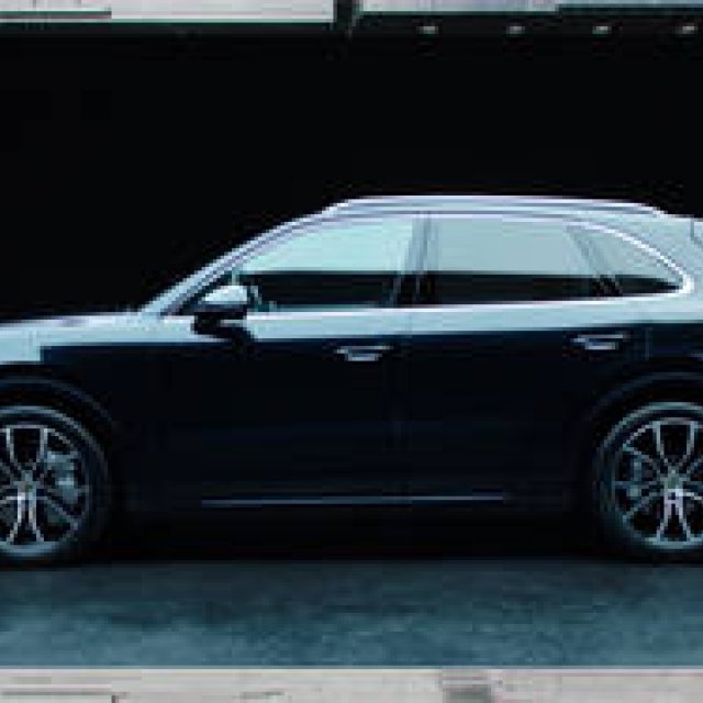 3.9秒の疾走を体感する、新型カイエンのシネアドを公開｜Porsche