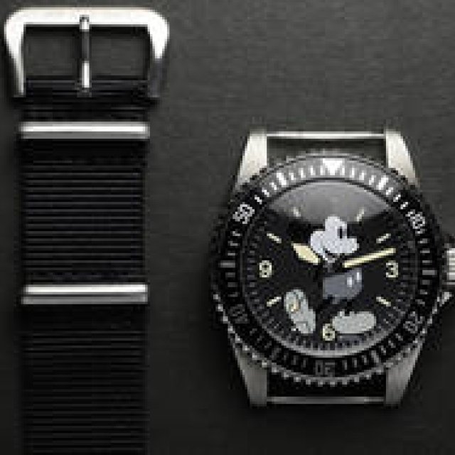 モノトーンによる大人デザインのミッキーマウスウオッチ｜JAM HOME MADE