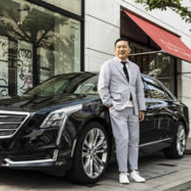 バーニーズ　ニューヨーク　クリエイティブディレクターがキャデラックCT6を吟味する｜Cadillac