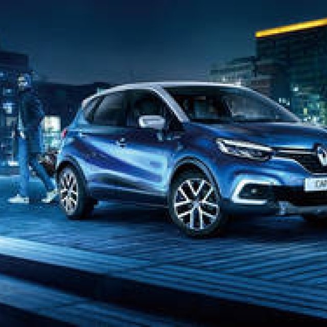 スポーティなブルー×グレーのキャプチャー限定車｜Renault