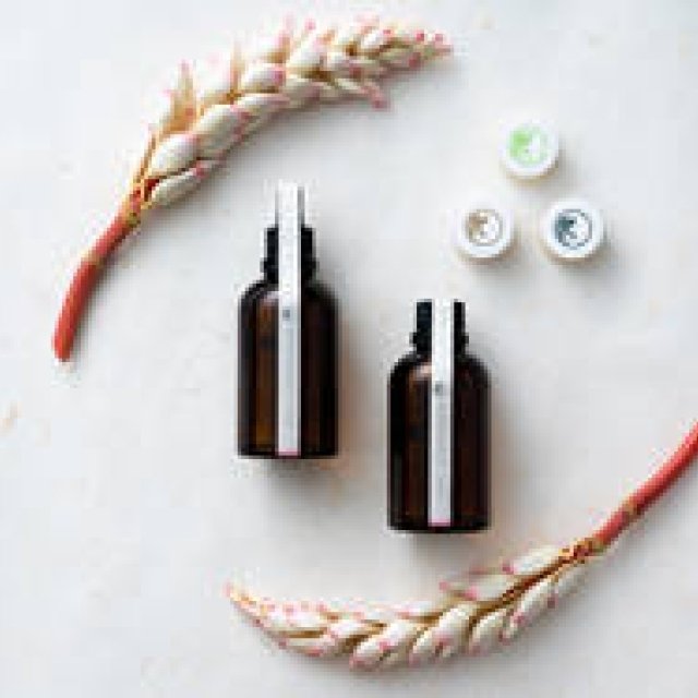 【11/15発売】ムーンピーチのクリスマスコフレが限定で登場｜MOON PEACH