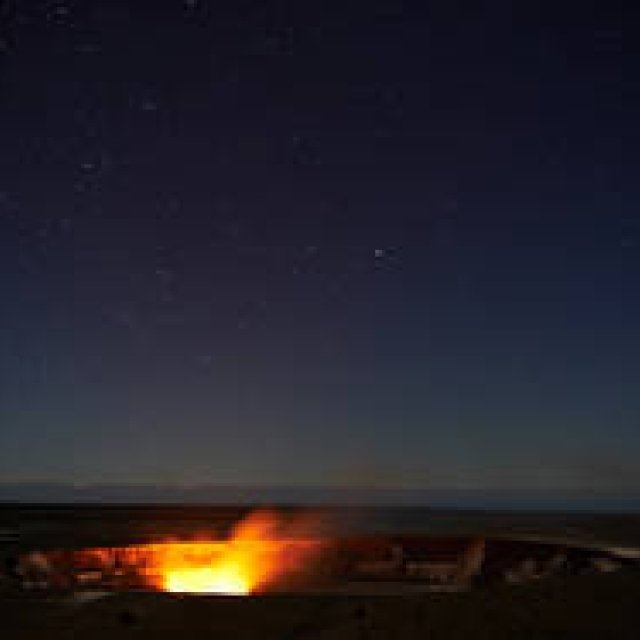 ハワイ島のダイナミックな“生きる火山”を今こそ見に訪れる理由｜TRAVEL