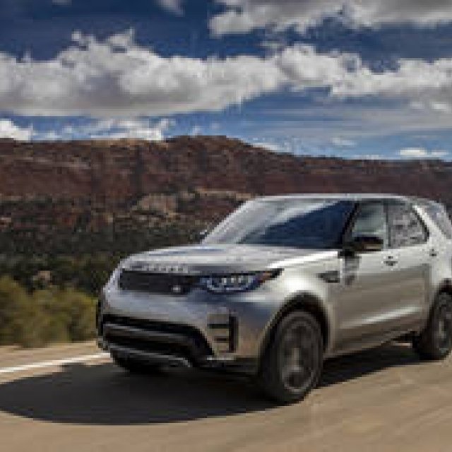 ドライバー支援システムが充実したディスカバリー2019年モデル｜Land Rover