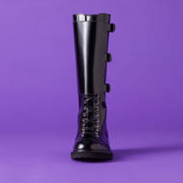 vol.33「冬のカジュアルブーツ」LOEWE｜ロエベ