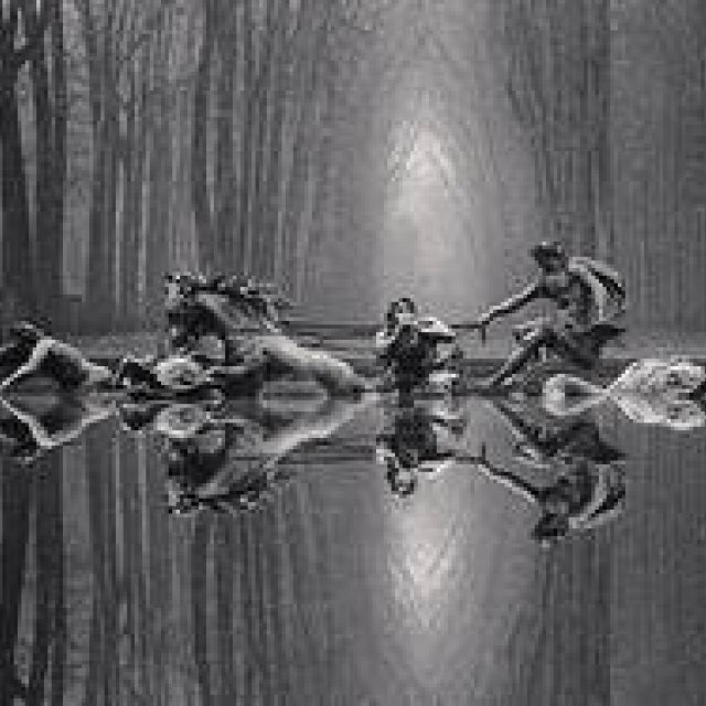 代表作から初公開作品を展示。「マイケル・ケンナ写真展 A 45 YEAR ODYSSEY 1973-2018」｜LOUNGE