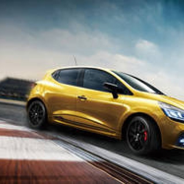 ルノー ルーテシアR.S.に専用マフラーの限定モデル｜Renault