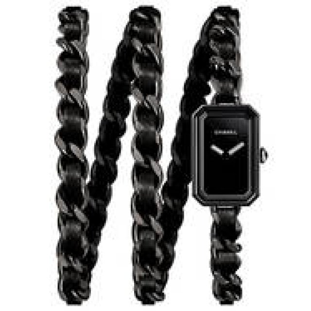 チェーンとレザーストラップで腕に巻く「プルミエール ロック インテンス ブラック」｜CHANEL