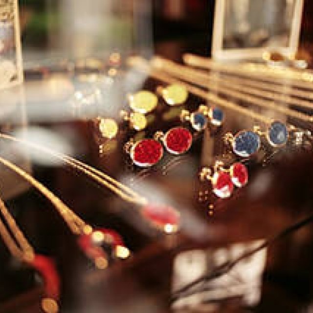 ジュエリー新作『Frozen Floral』発表