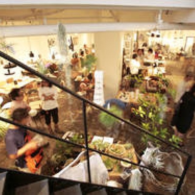 FOR STOCKISTS |  あたらしいかたちのインテリア・デザイン展示会