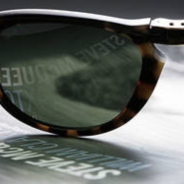 スティーブ・マックィーンの「ペルソール」復刻＆発売