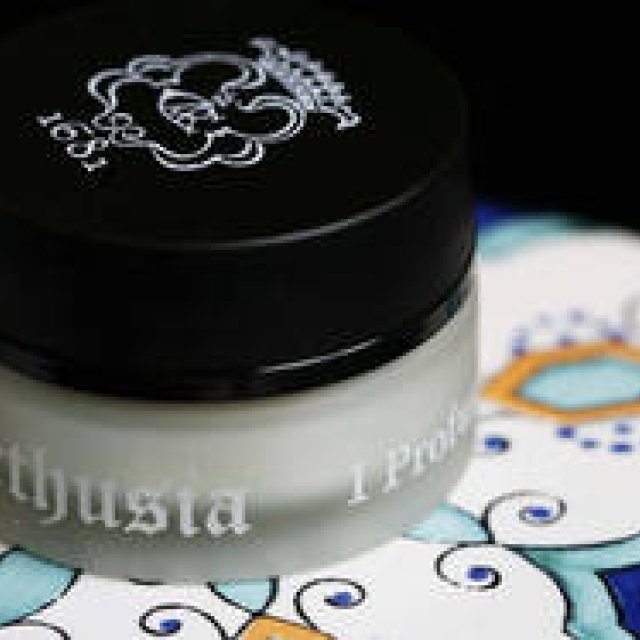 南伊、カプリ島からの香り──カルトゥージア（2）