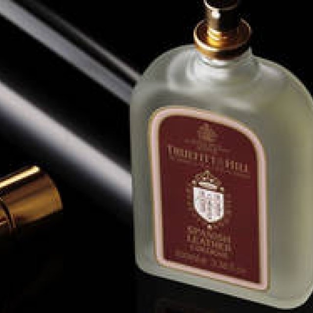 Truefitt and Hill｜トゥルフィット＆ヒル｜モニターレポート｜中野香織（服飾史家・明治大学特任教授）_Vol.3