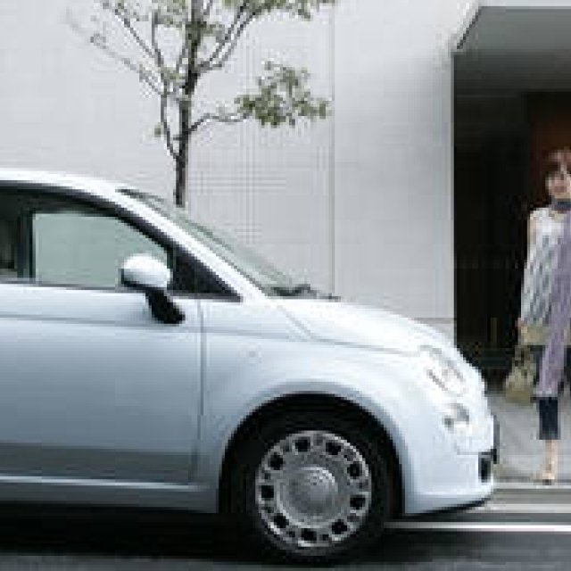 FIAT｜ファイアット｜柴田文江 vs フィアット500（1） 街で目にとまった、デザインの緻密感