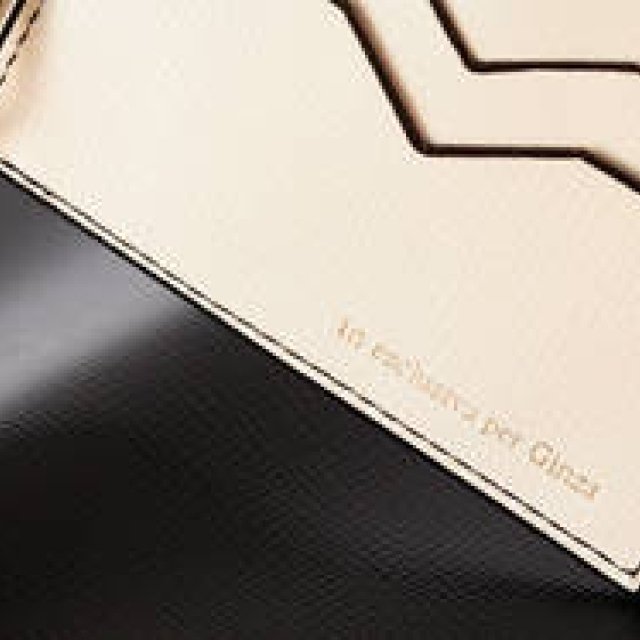 Valextra｜ヴァレクストラ 艶やかなヴァレクストラの世界