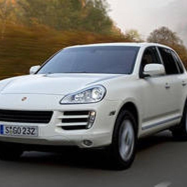 PORSCHE Cayenne｜ポルシェがカイエンでディーゼル戦線に参入
