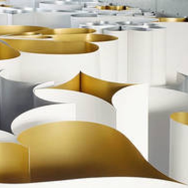 DIESEL DENIM GALLERY AOYAMAにて「Heart of Shapes」開催中