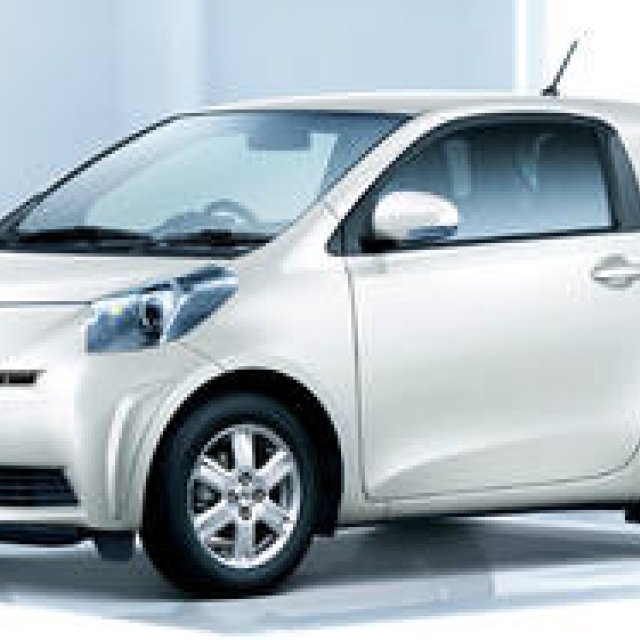 TOYOTA ｉＱ｜トヨタ　IQ｜第25回 （前編）｜自動車のヒエラルキーを打破するクルマ