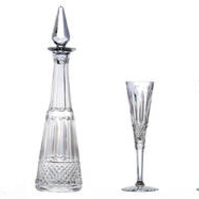 サンルイからトミーの80周年を記念したデカンタとフルートを発表