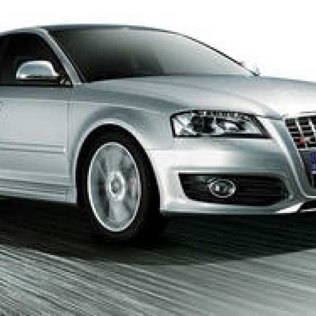 Audi S3 Sportback｜新型「アウディ Ｓ3」スポーツバック」デビュー