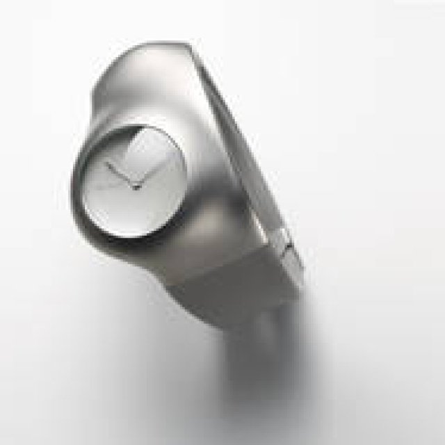 ISSEY MIYAKE WATCH×ロス・ラブグローブ＝「Hu」