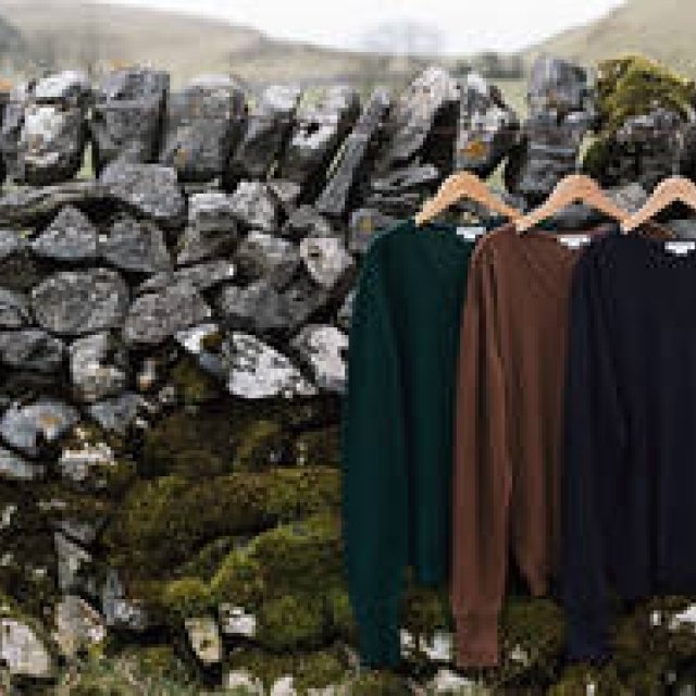 シーアイランドコットンでつくられた高級ニット、JOHN SMEDLEY