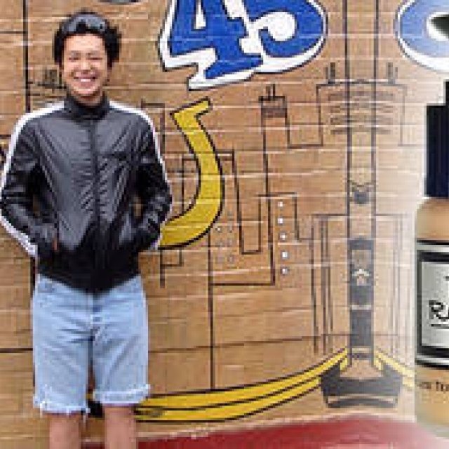 ブランドの新しい顔、第1回「トム・ロビン アンバサダー」決定