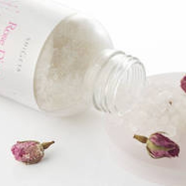 SHIGETAから、 待望のバスソルト「ローズダイブ」が登場