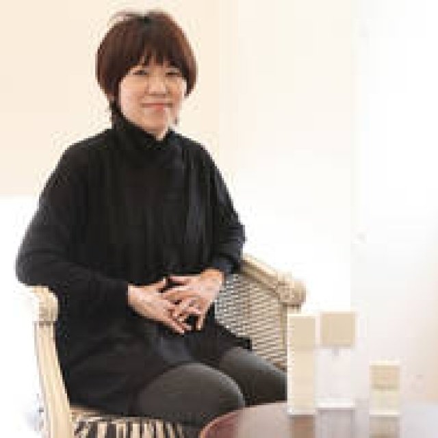 THE ESSENCE OF THREE｜Twiggy 松浦美穂のスキンケア実感レポート