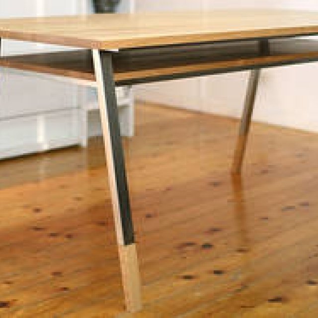 PRODUCTS｜棚板付きのダイニングテーブル「Norito Table」