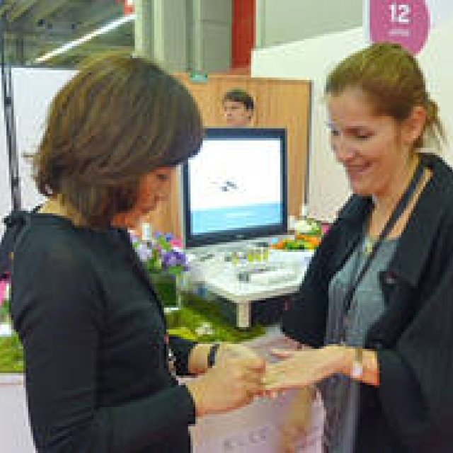 渡邉季穂｜美容展示会「ビヨンドビューティ」にuka登場（後編）