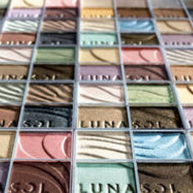 LUNASOL｜ルナソルから、透明感溢れる澄みきった発色の“絶景浄化”メイク 誕生