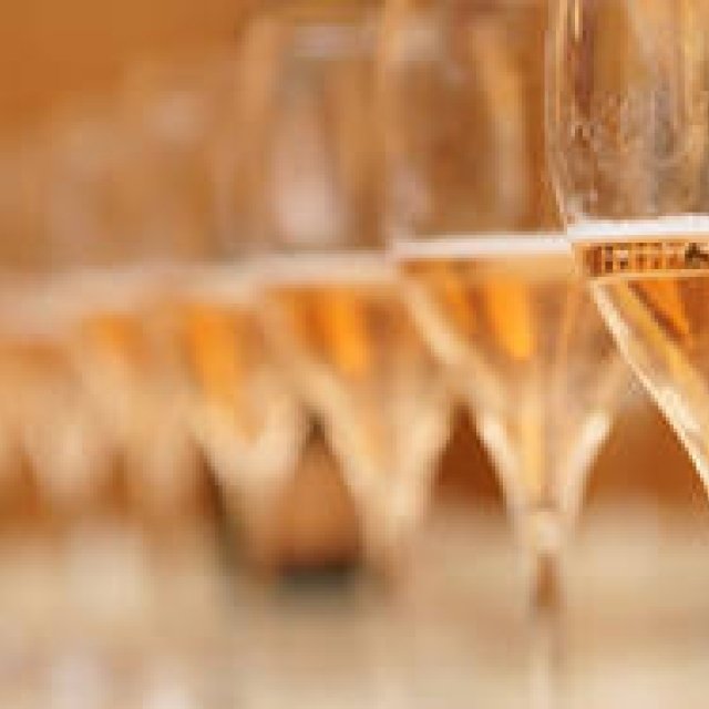 フランスシャンパーニュ紀行｜愉楽の泡を求めて