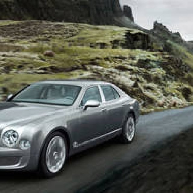 BENTLEY MULSANNE｜世界でもっとも贅たくなグランドツアラー