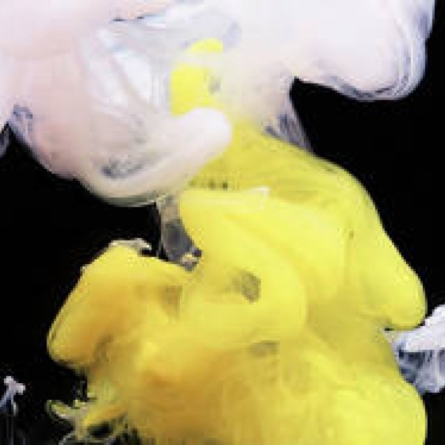 岡部美代治｜おかべみよじ｜Vol.12　化粧品に含まれる香料