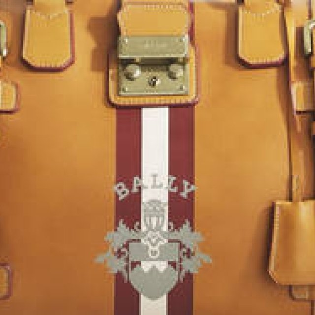 GQ×OPENERS｜革新する老舗「BALLY」の2010春夏メンズコレクション