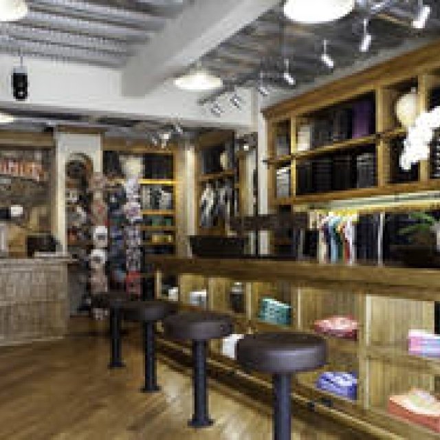 True Religion Brand Jeans｜神宮前に日本初の路面店オープン！